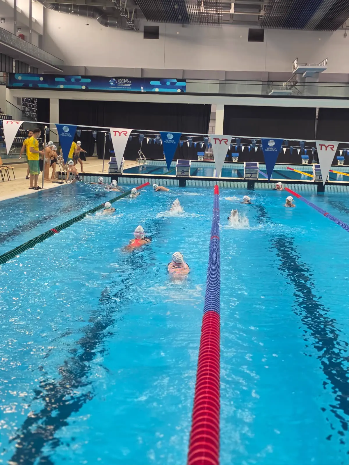 Probă de înot la NOVA Summer Challenge 2026